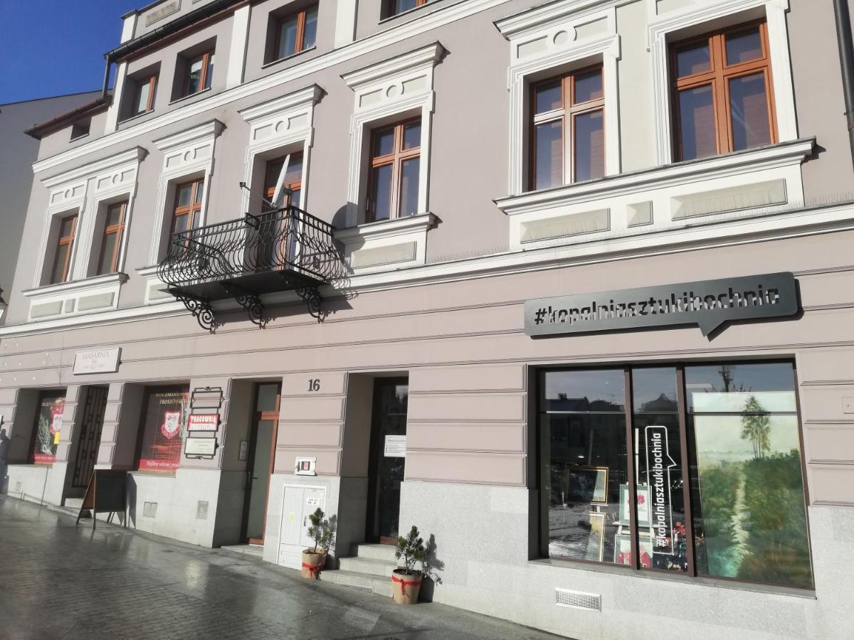 Klimatyczny apartament przy bocheńskim Rynku. Bochnia Zewnętrze zdjęcie